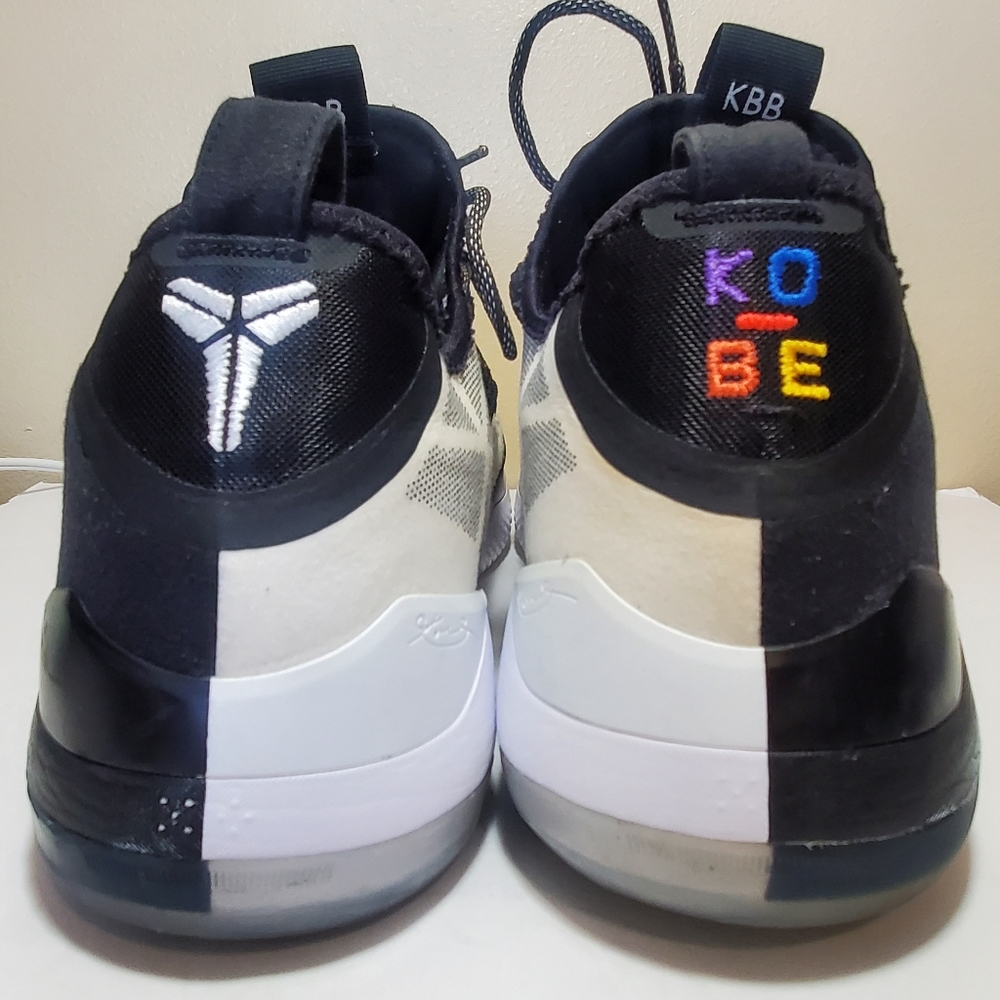 Nike Kobe AD Exodus White Toe, Black & White Mens Extra Large Size 18
